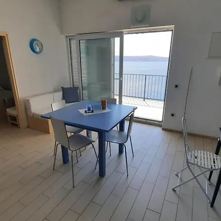 Seaside 11 Apartment Karlobag Room photo