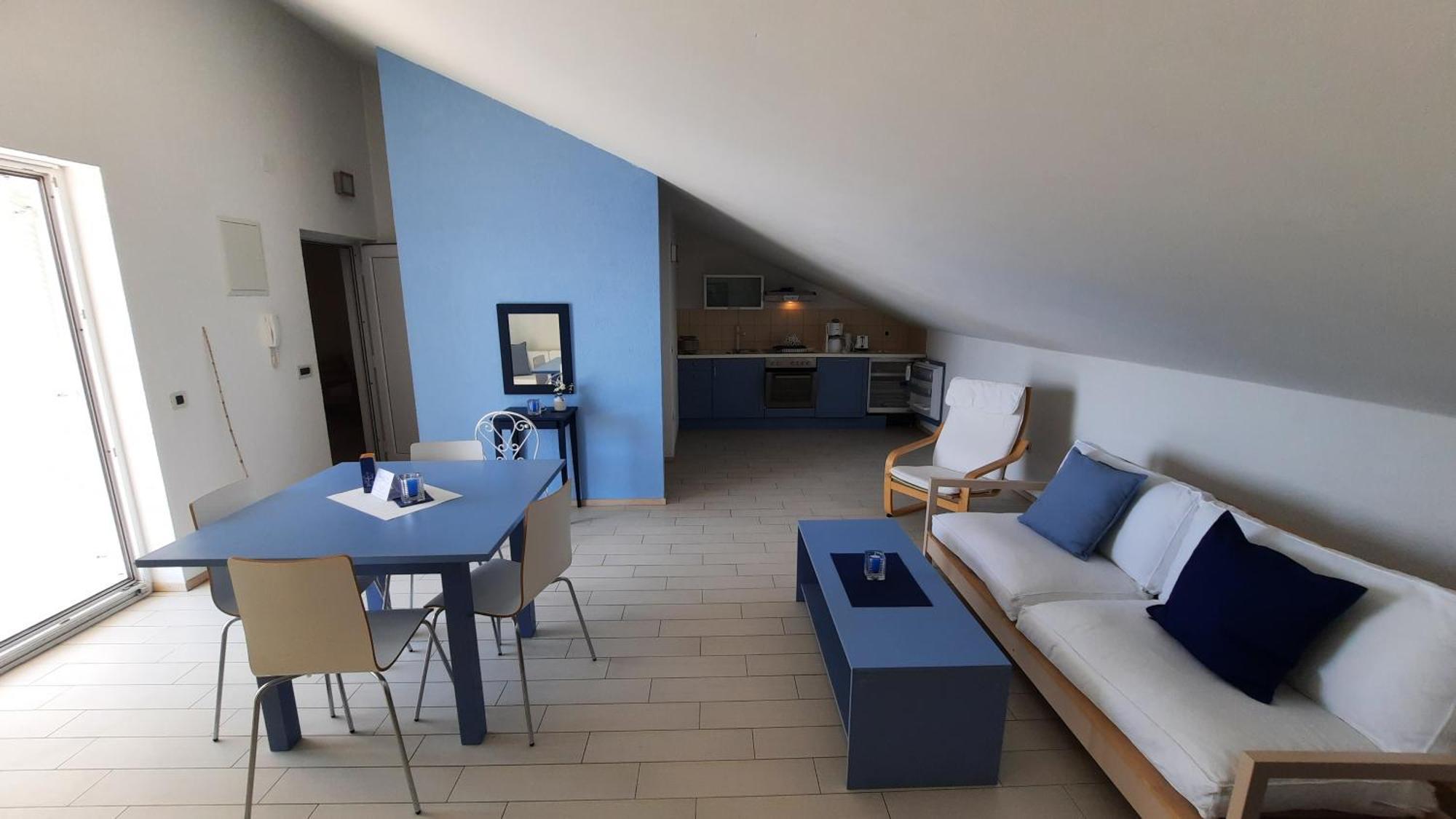 Apartment Seaside 11 *